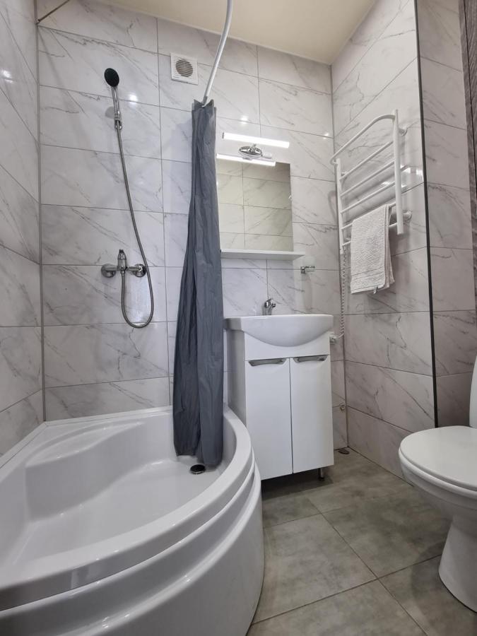 Danyla Galytskogo Apartment Центр Міста, Старе Місто 5Хв Kamianets Podilskyi Bagian luar foto